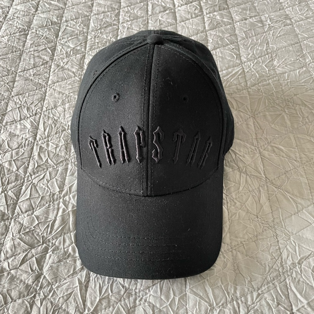 Trapstar Iron Gate Hat - Black Strapback Cap